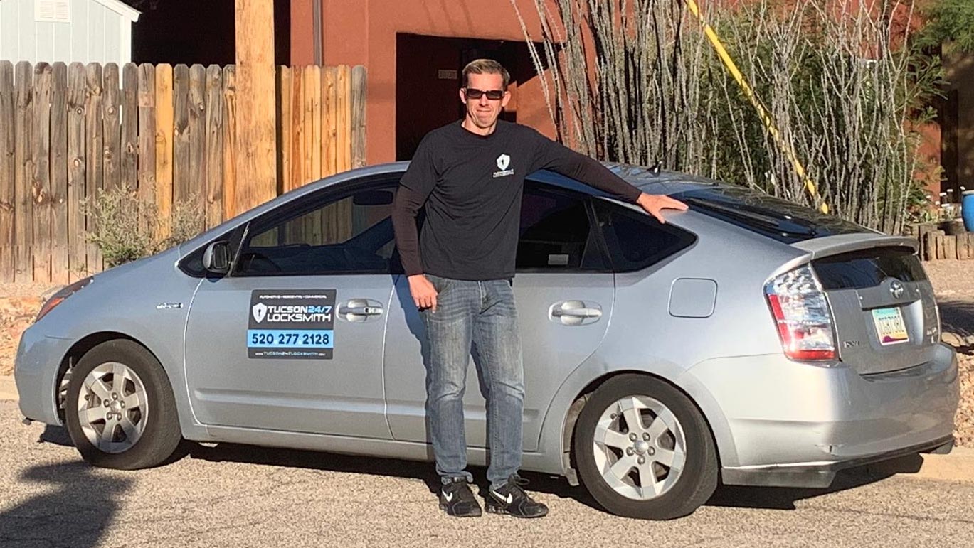 Tucson 24/7 Locksmith mobile service van in Tucson, Arizona